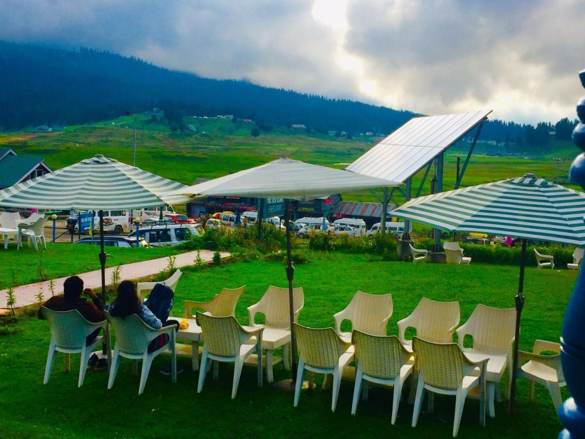 Pine View Resort Gulmarg Eksteriør bilde