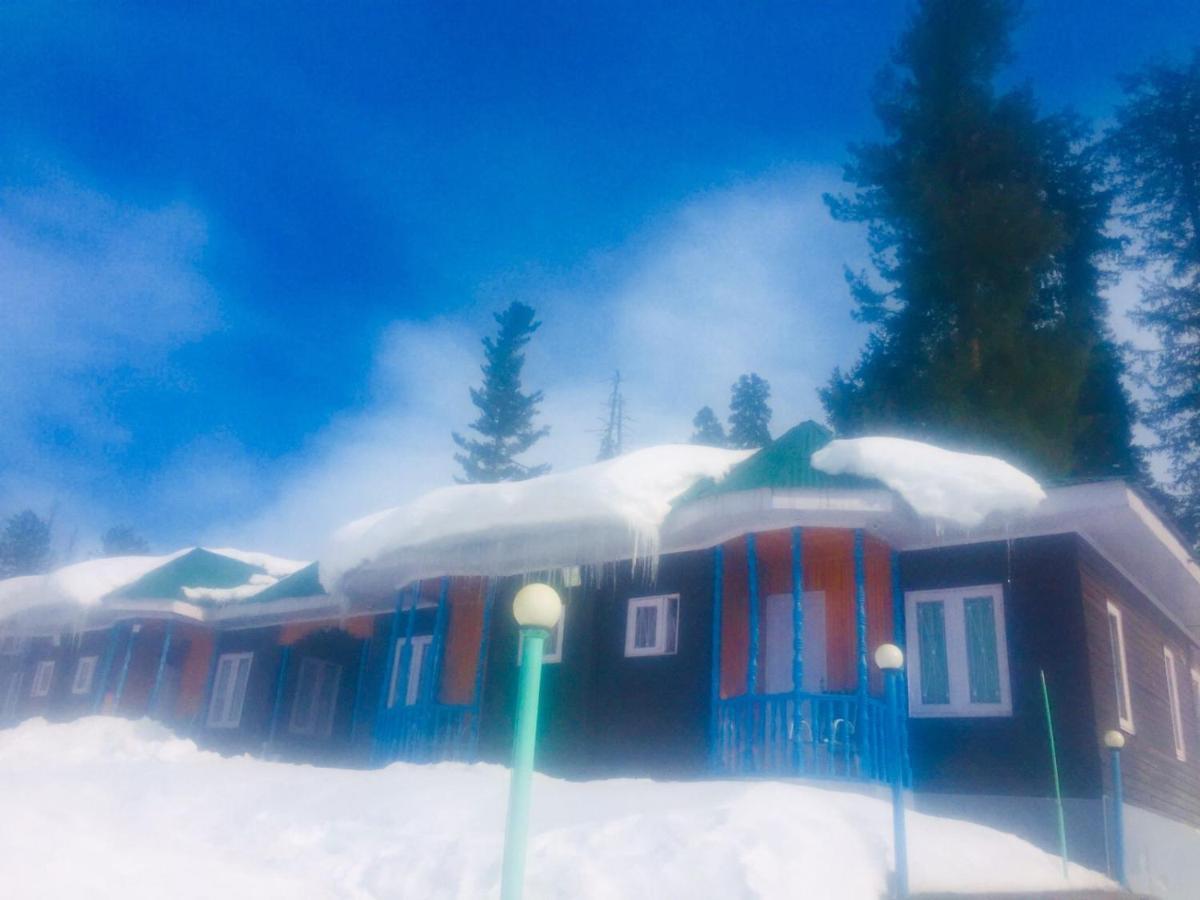 Pine View Resort Gulmarg Eksteriør bilde
